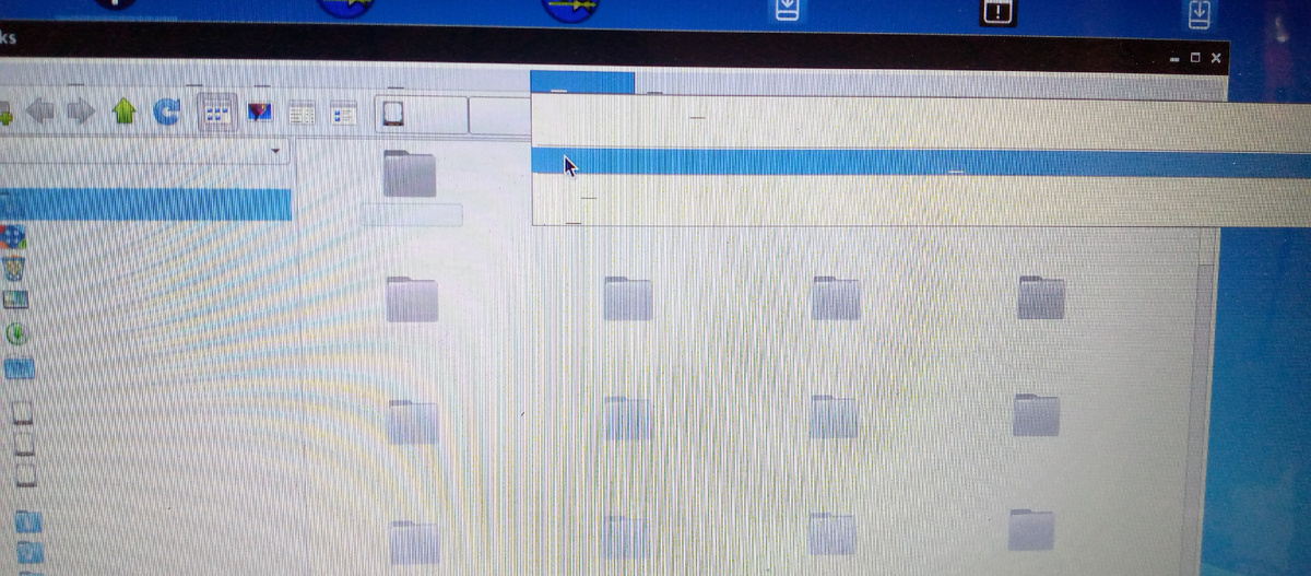 Вход под root у меня находиться здесь.