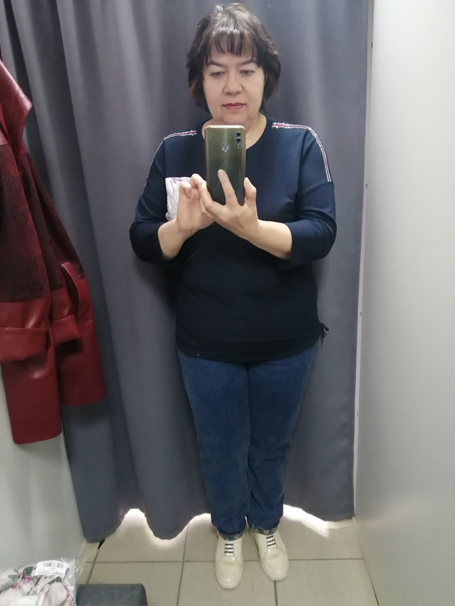 Джинсы выбирала 😊