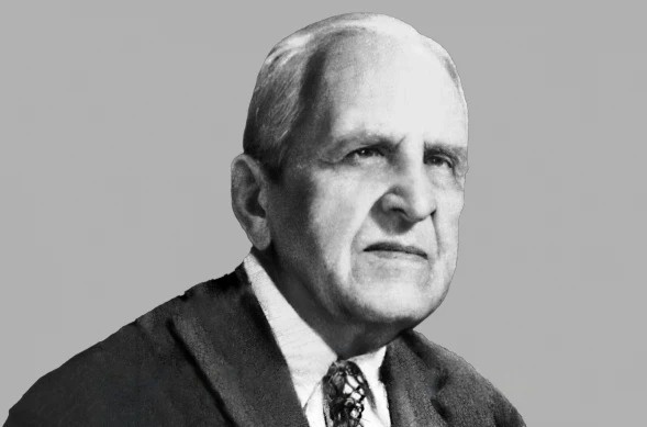 Арсеньев Николай Сергеевич (1888-1977) – русский религиозный философ, славист, историк религии и культуры, поэт, белый эмигрант, коллаборационист, общественный и политический деятель русского зарубежья, деятельный сторонник экуменизма. 
