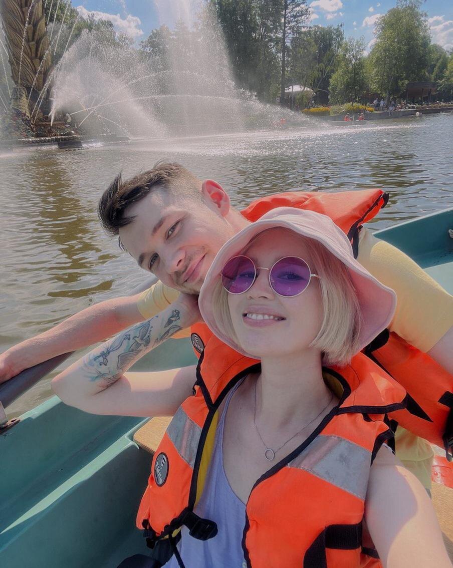 из личного архива
Для Алены и её молодого человека тот день оказался по-настоящему особенным.