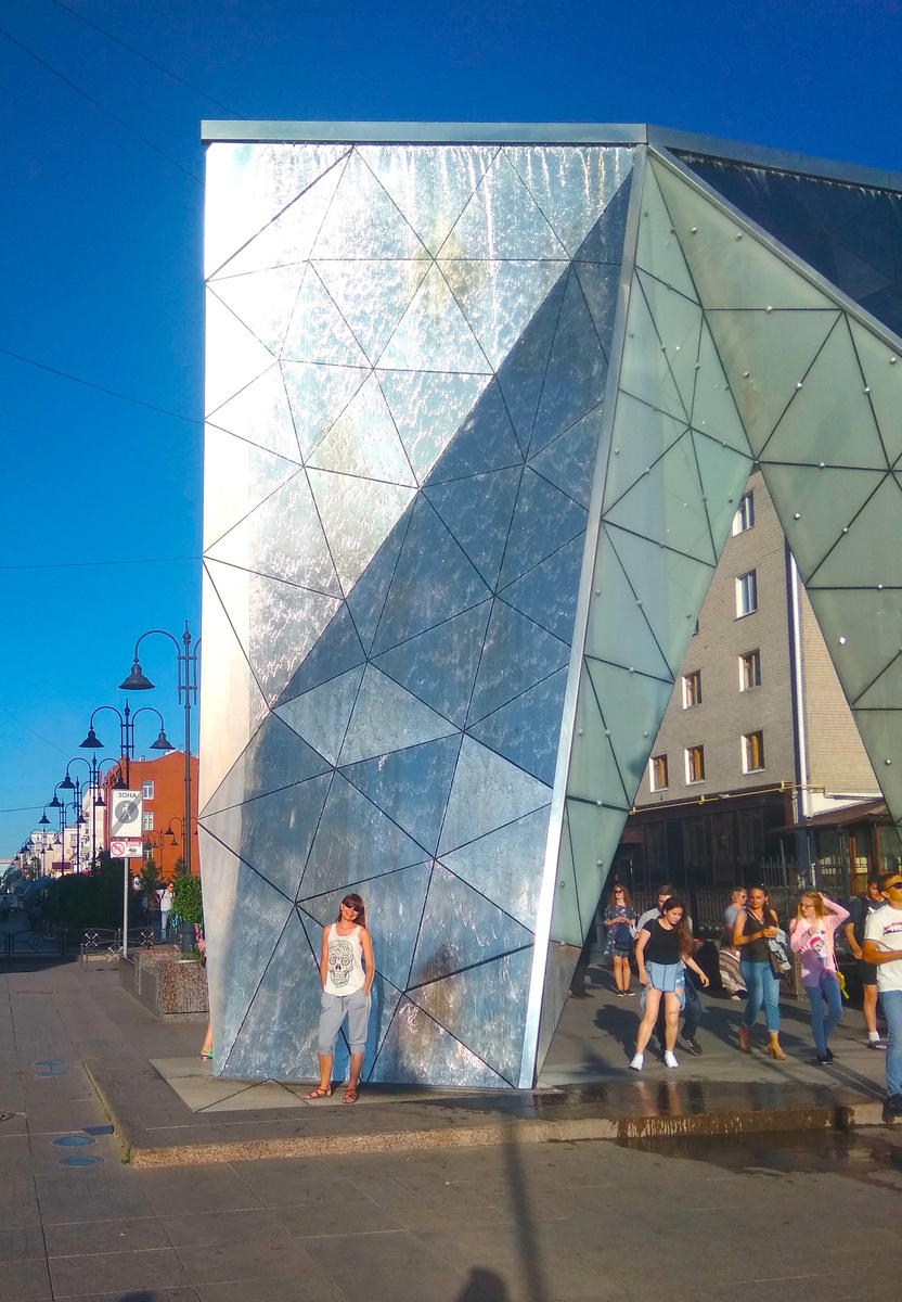 Зеркальные фонтаны Омска