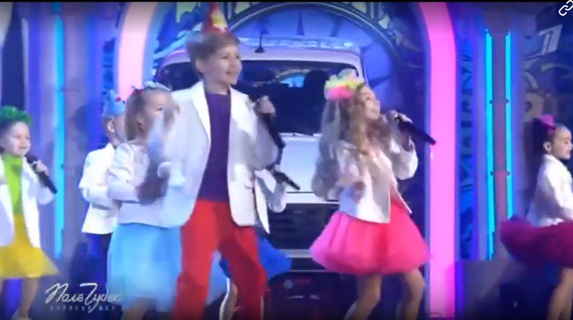 Кадр из шоу "Поле чудес" 04.04.2025