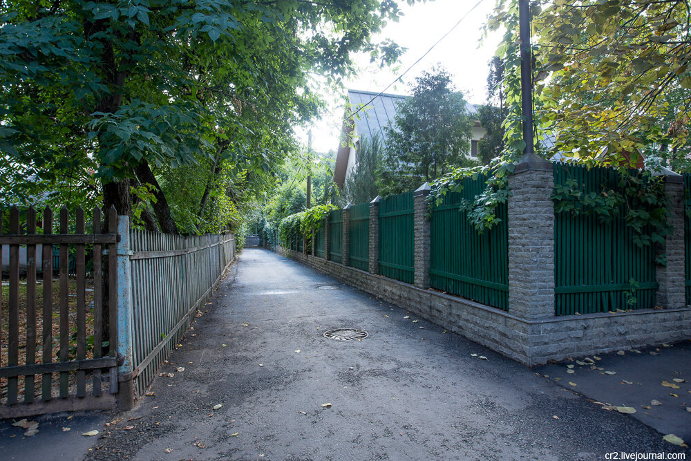 Улица Венецианова. Москва