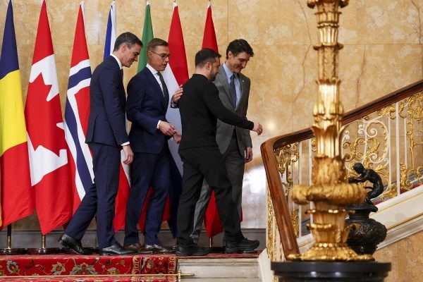 Скандальная встреча Трампа и Зеленского: сколько протянет Украина без помощи США  📷
