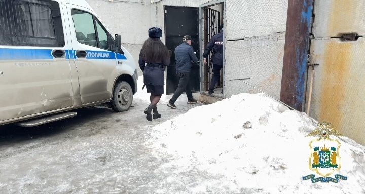    Супруги из Ханты-Мансийска год распространяли наркотики в Югре