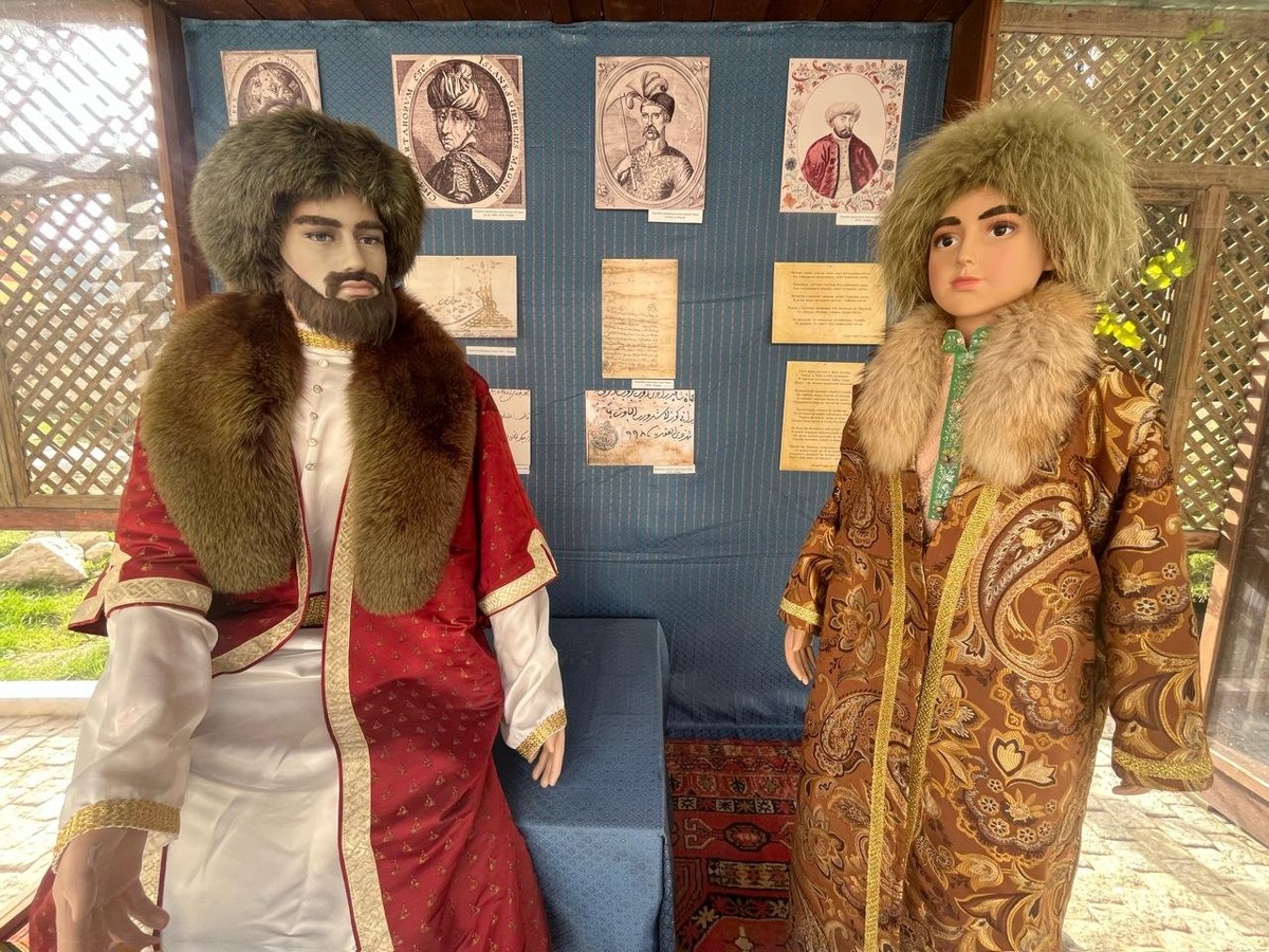 Выставка «Образование в Крымском ханстве» // Фото Бахчисарайского историко-культурного заповедника