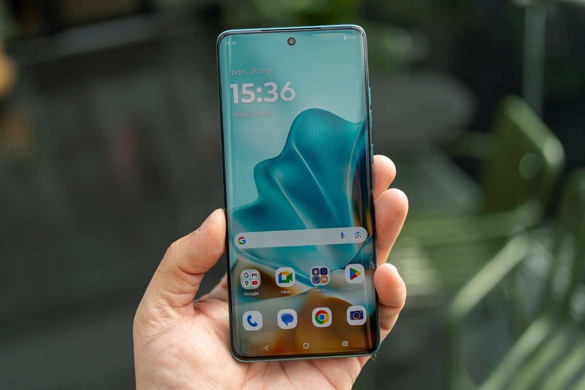 Дизайн смартфона Motorola Edge 60 Fusion