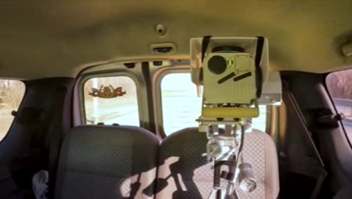    Сотрудники ГАИ ловят на дорогах курских «Шумахеров»