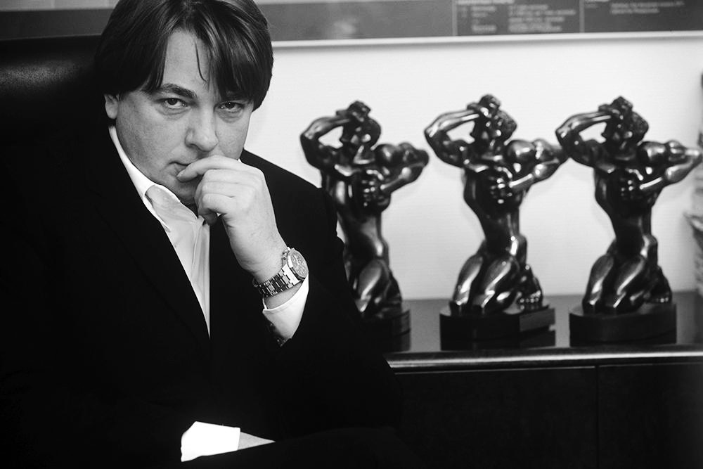 Константин Эрнст