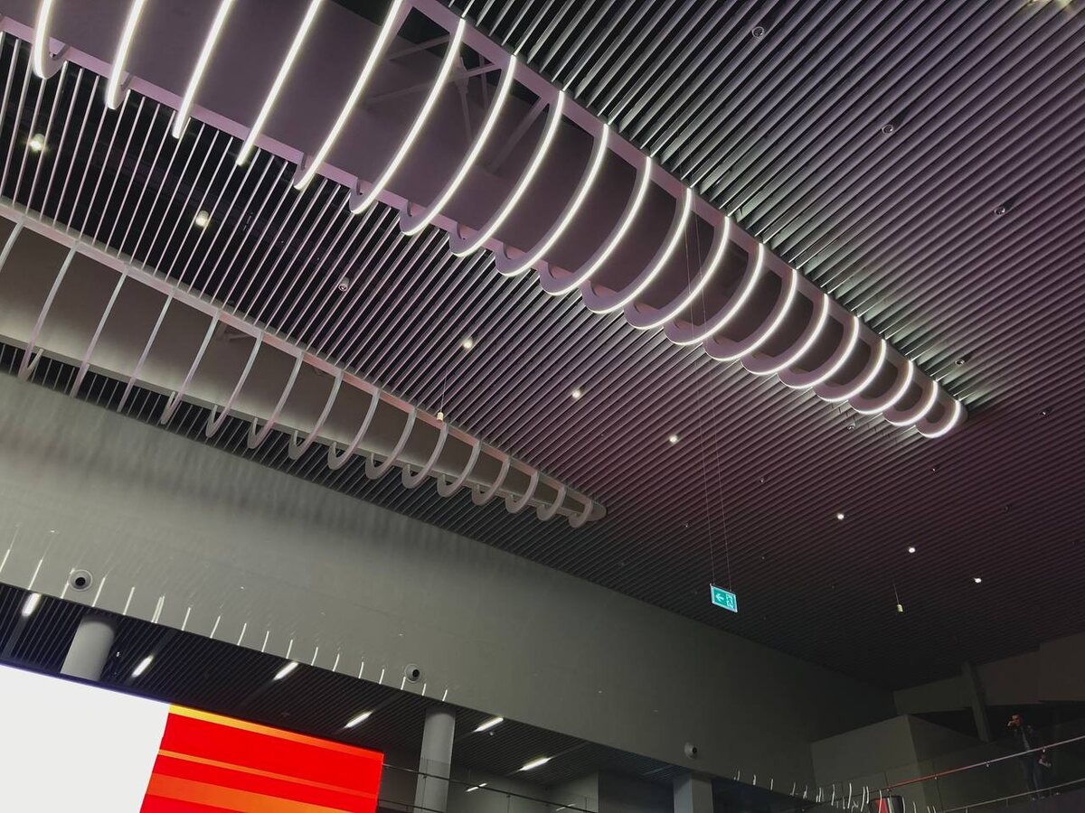 Внутренняя архитектура аэропорта Гагарин