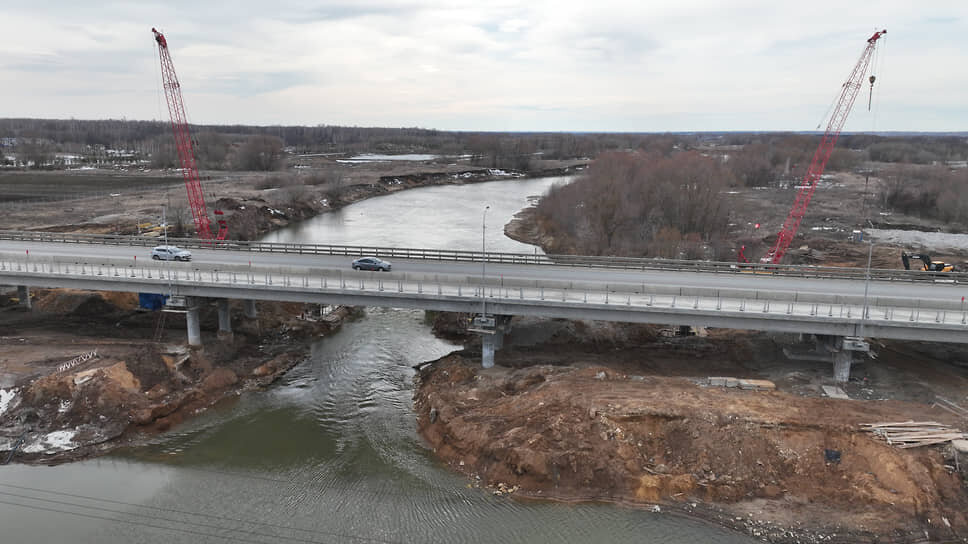 Ремонт опор моста через Мешу на трассе Казань — Оренбург завершен на 70%.📷Фото: Пресс-служба «Волго-Вятскуправтодора»