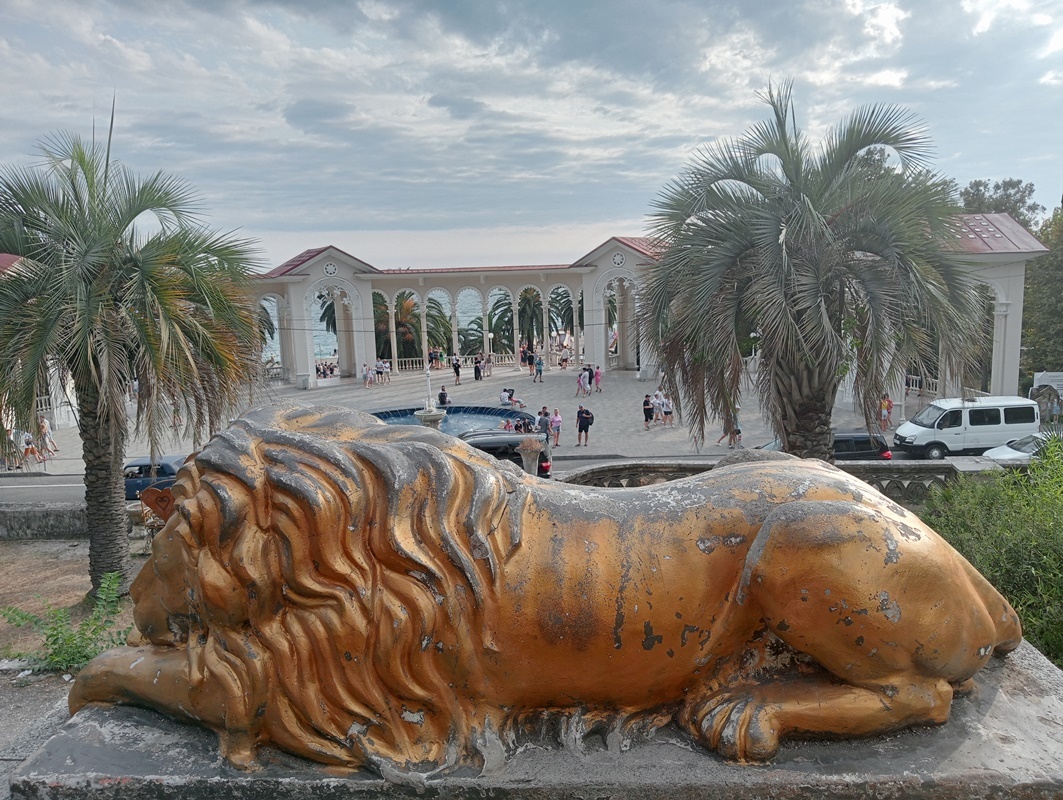 Летняя Гагра-2024, фото автора