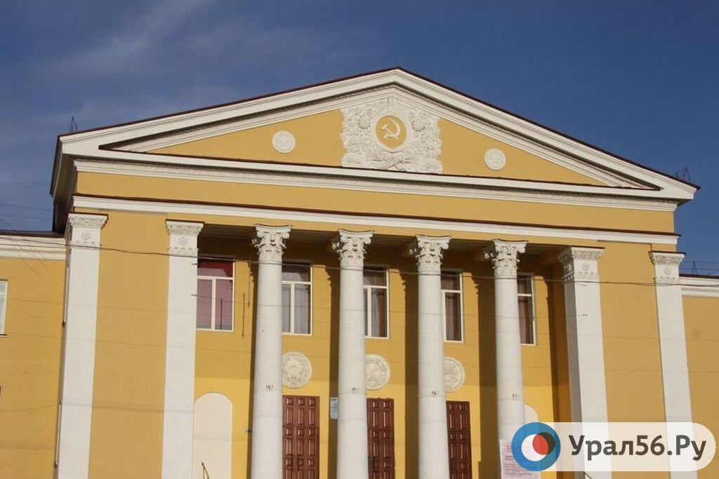    В ДК Железнодорожников Орска обещают провести все конкурсы, запланированные ранее на апрель