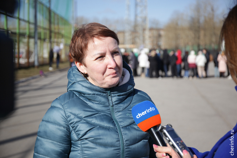    Форум территориальных общественных самоуправлений "Делаем наш город лучше" стартовал сегодня у спорткомплекса "Юбилейный"