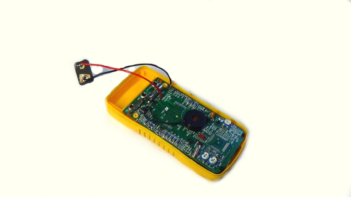 Замена разъема подключения к батарее в мультиметре