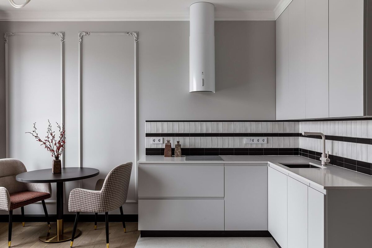 Декор в интерьере, керамические вазы Keramizm. Дизайнер квартиры: Дарья Макарова.