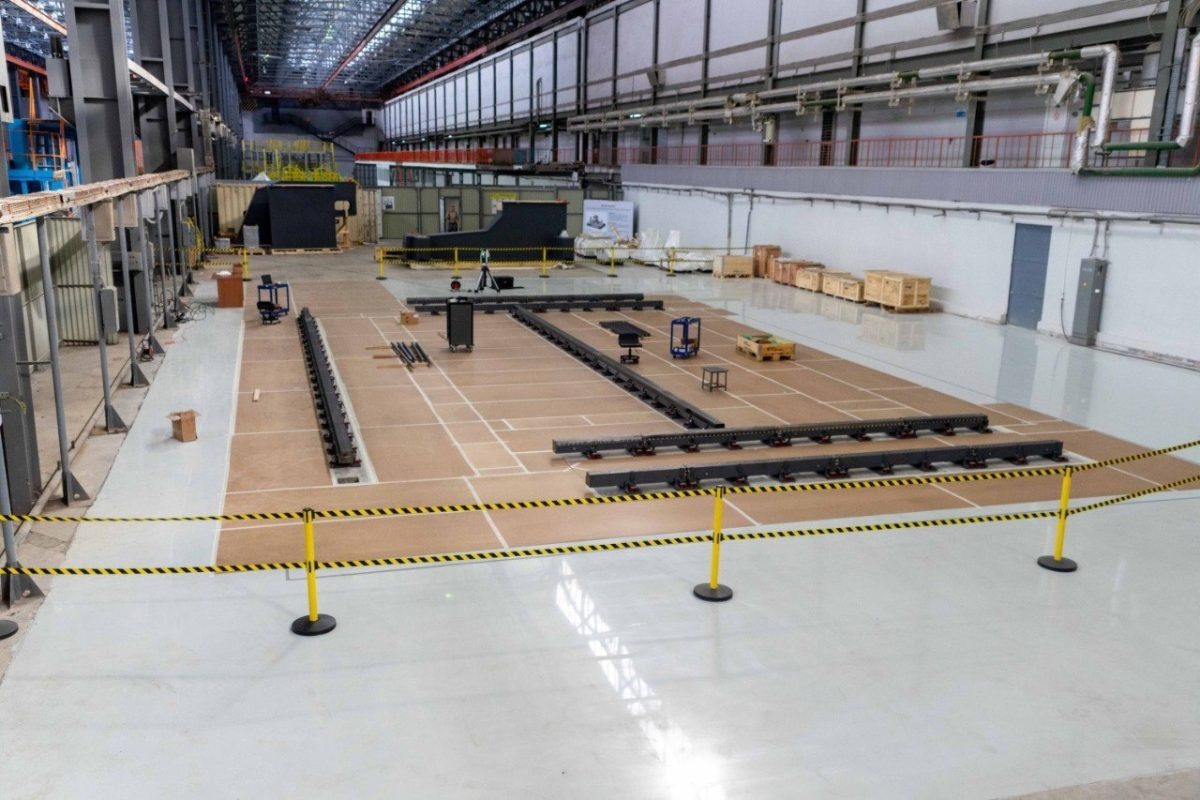    Внедрение первого отечественного клепального автомата сокращает время сборки