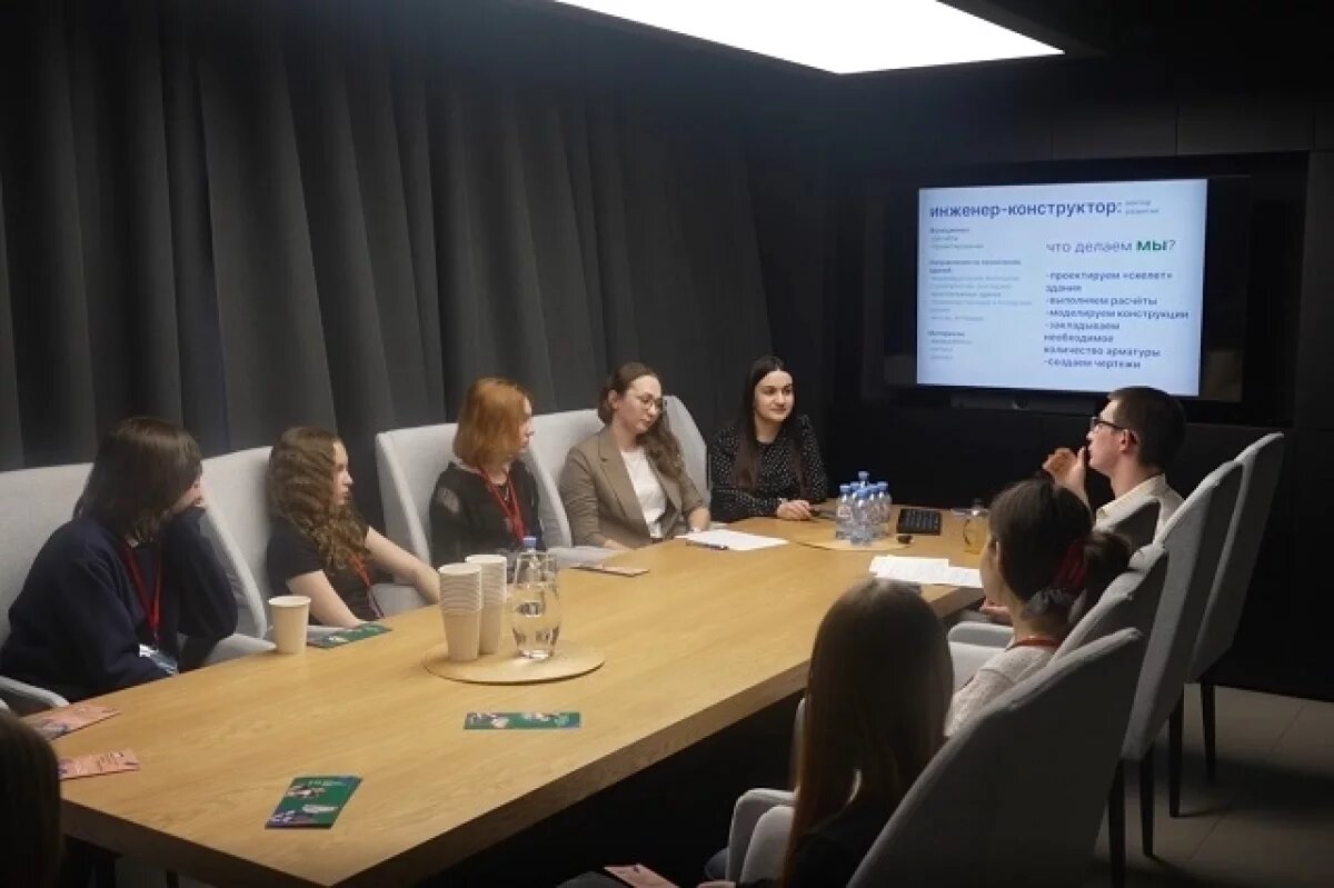    Карьерный путь школьников лежит через крупные компании Урала