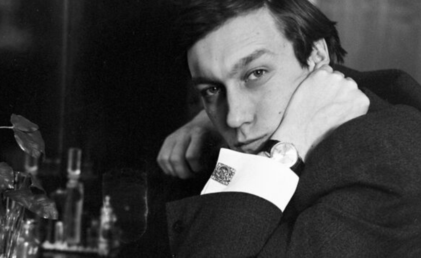 Олег Янковский впервые вышел на сцену в Минске, но мечтал покорить Москву. Фото: Pinterest