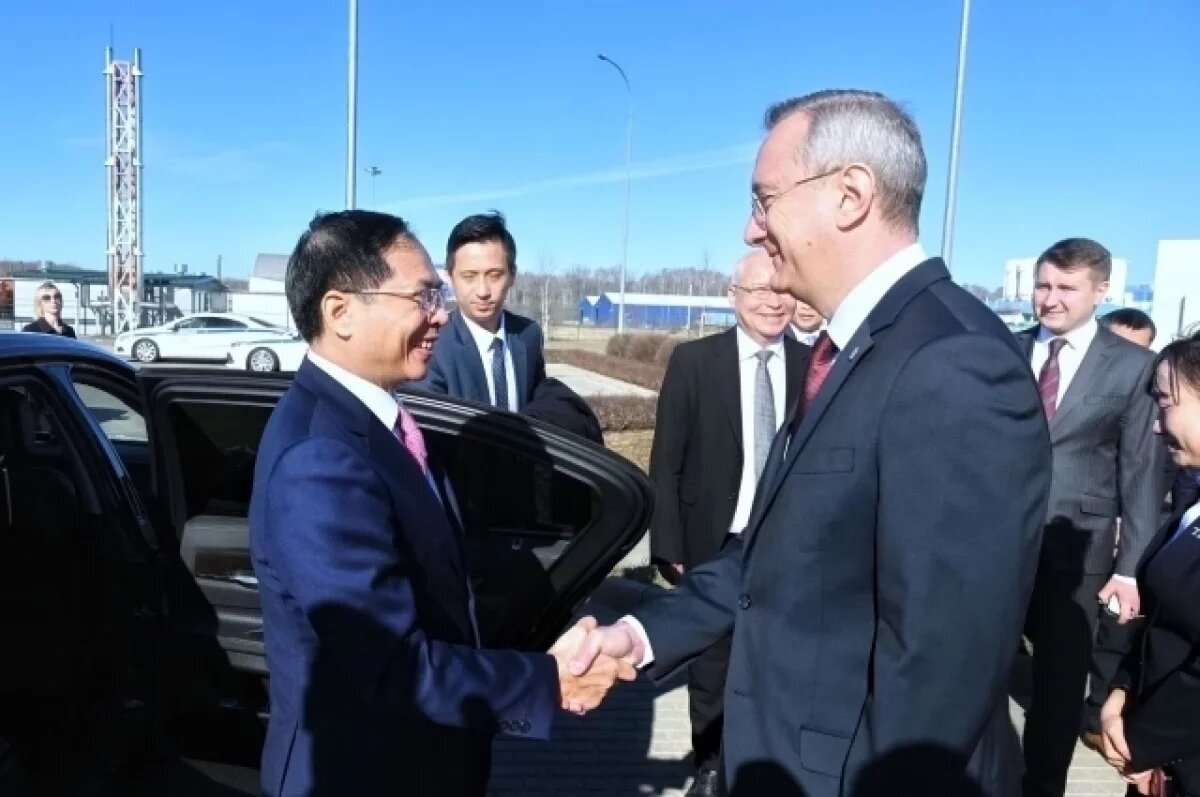    В Калугу прибыл вице-премьер Правительства Вьетнама