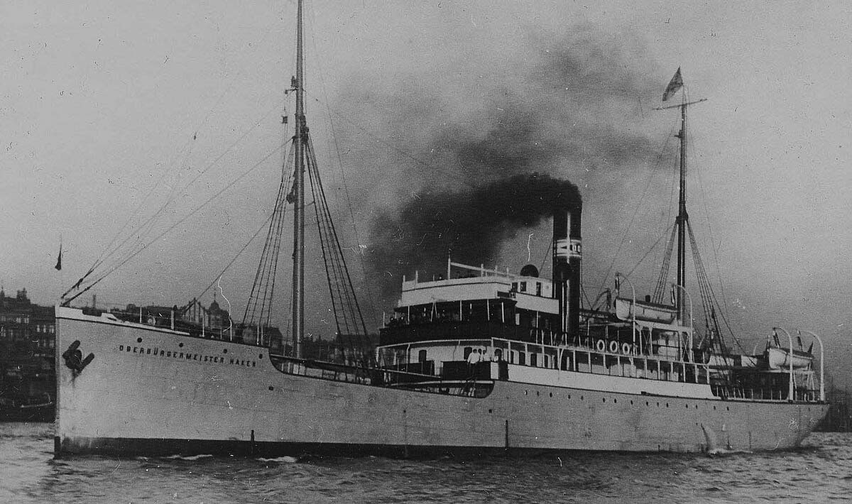 Пароход «Обер-бургомистр Хакен» с лучшими умами России на борту