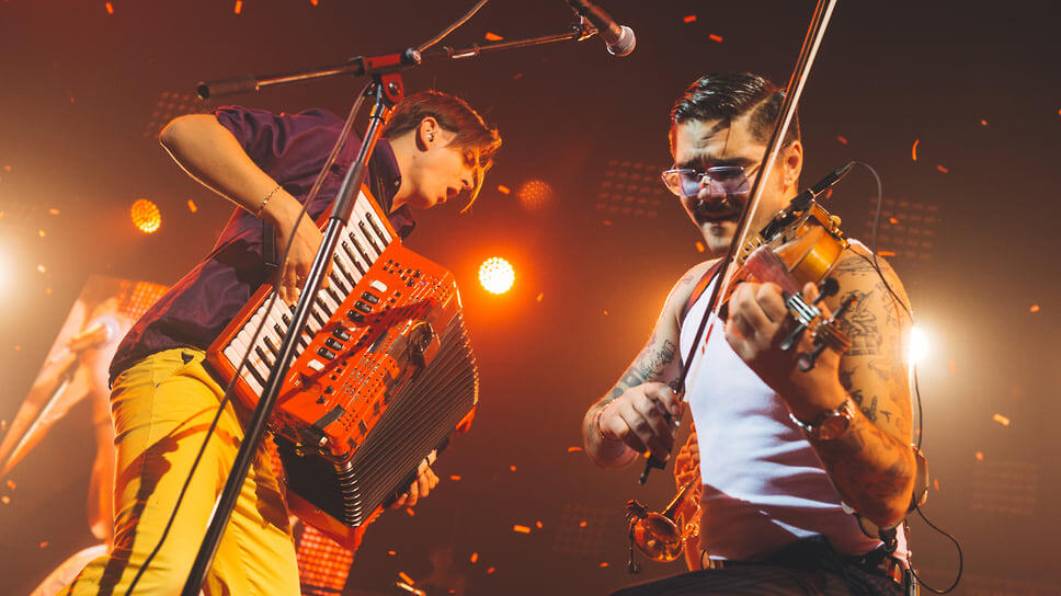 Группа The Hatters.📷Фото: Антон Белицкий / Коммерсантъ