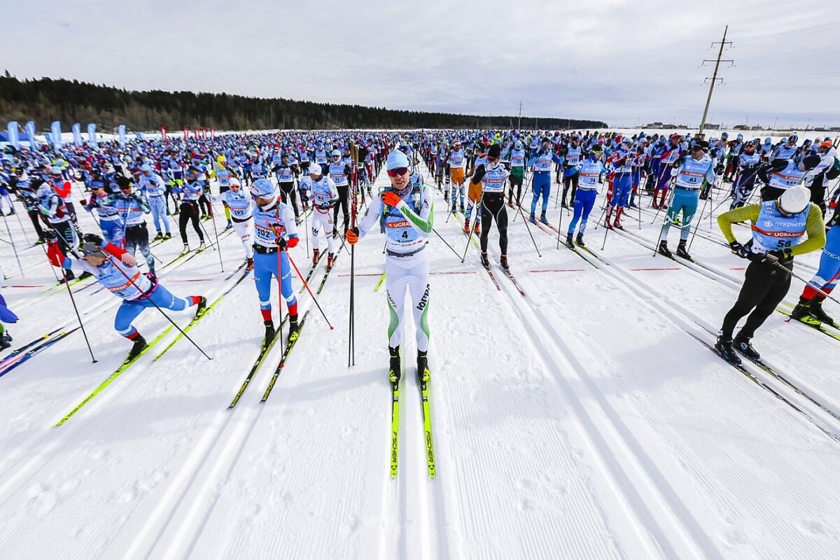    Сергей Устюгов и Светлана Слепцова пригласили югорчан составить им компанию на Югорском лыжном марафоне