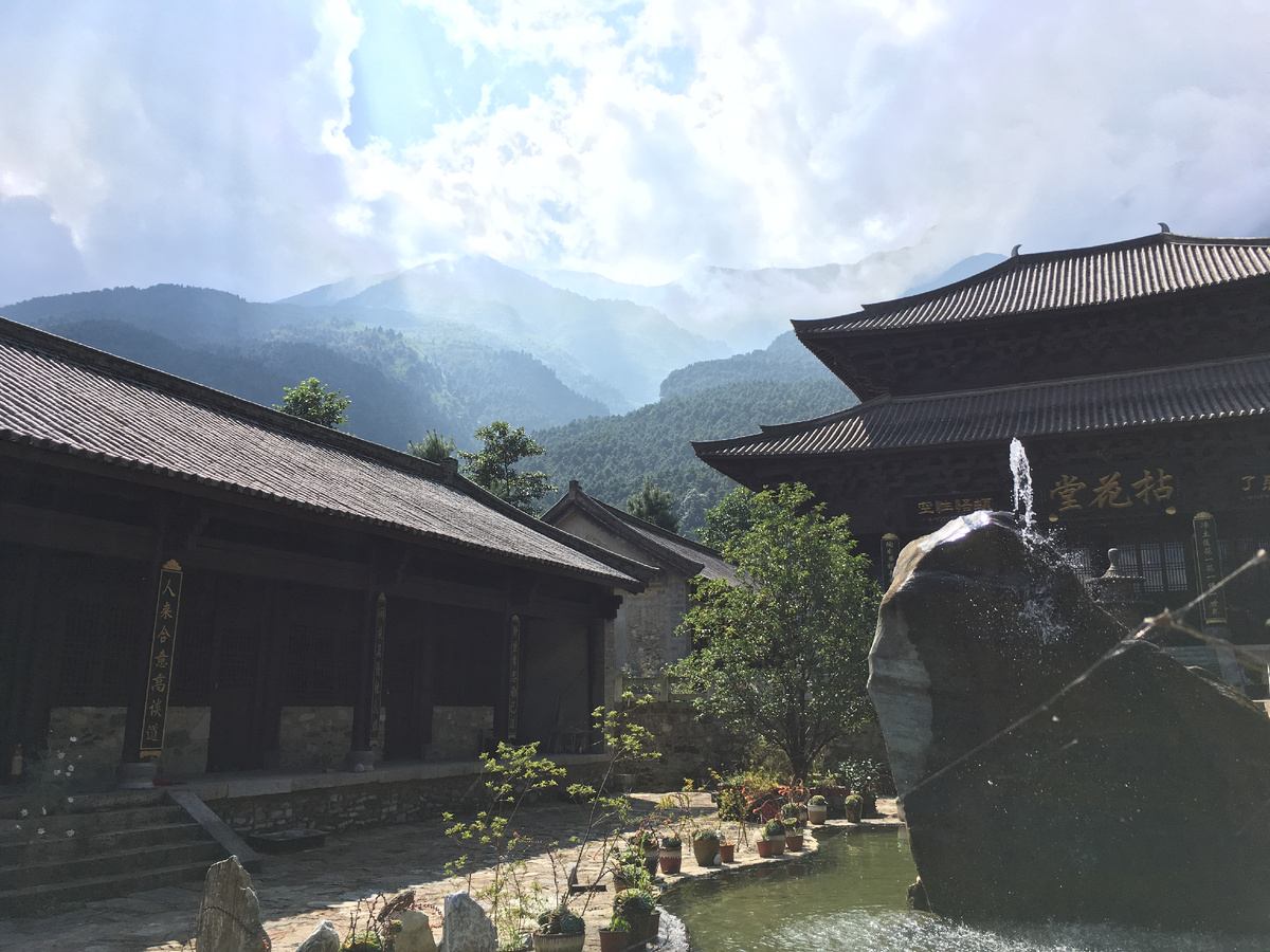 Верхний храм