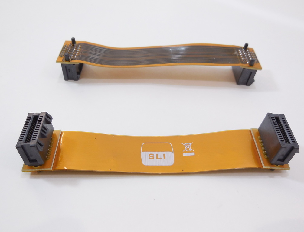 Шлейф SLI