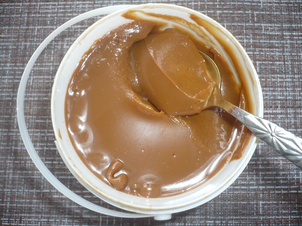    Томлёная сгущёнка в банке как в СССР