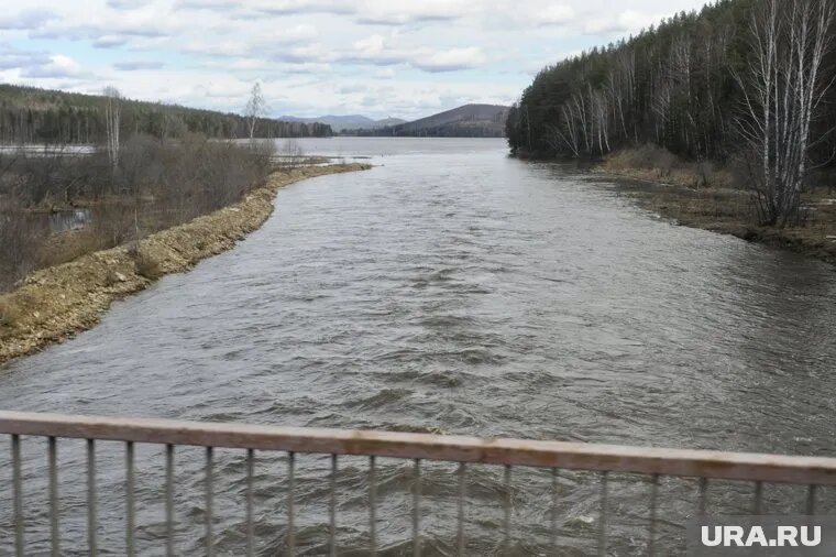 Гидропосты зафиксировали повышение уровня воды в реках. Фото: Вадим Ахметов © URA.RU