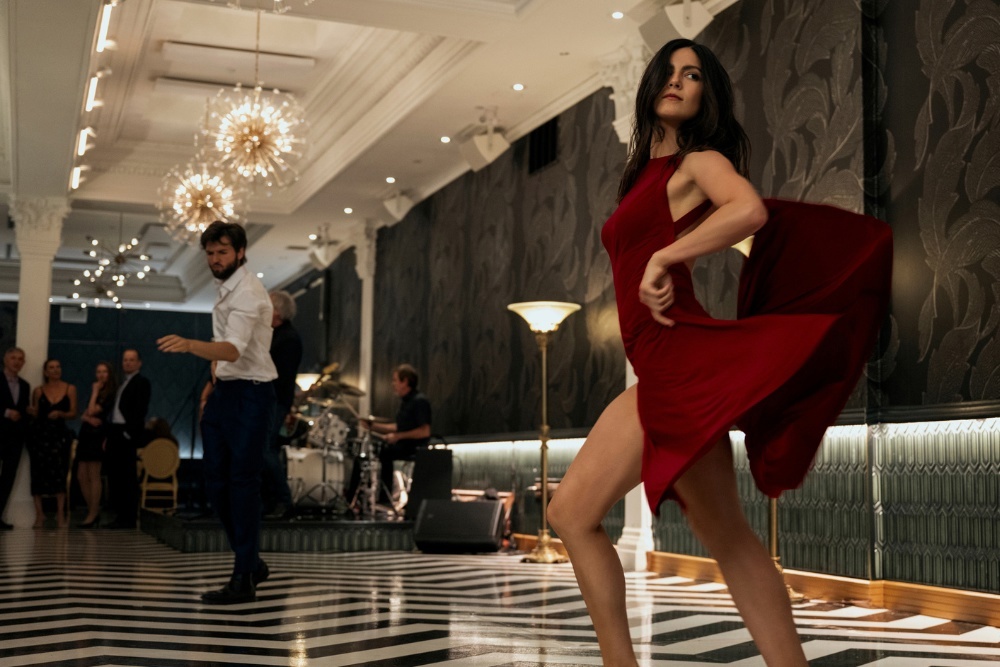     Кадр из 2 сезона сериала «Фубар» (2025) / Фото: Netflix