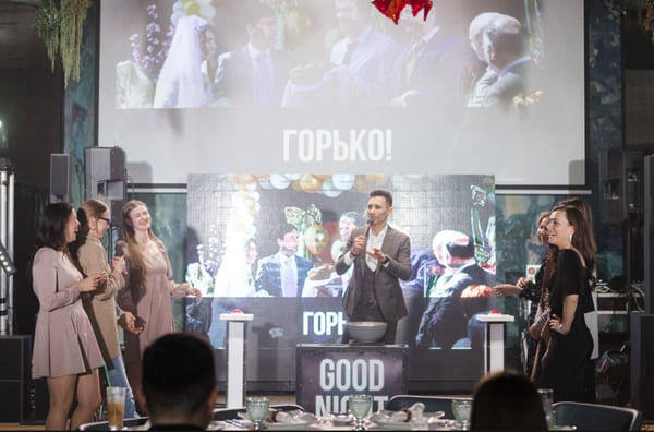 Праздник в Good Night Show