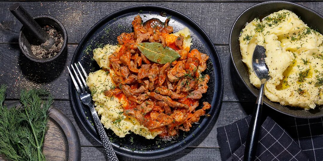 Свиная поджарка на сковороде, пошаговый рецепт с фото на 723 ккал