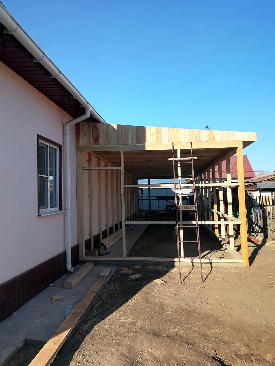 Сам каркас с готовым Фронтоном