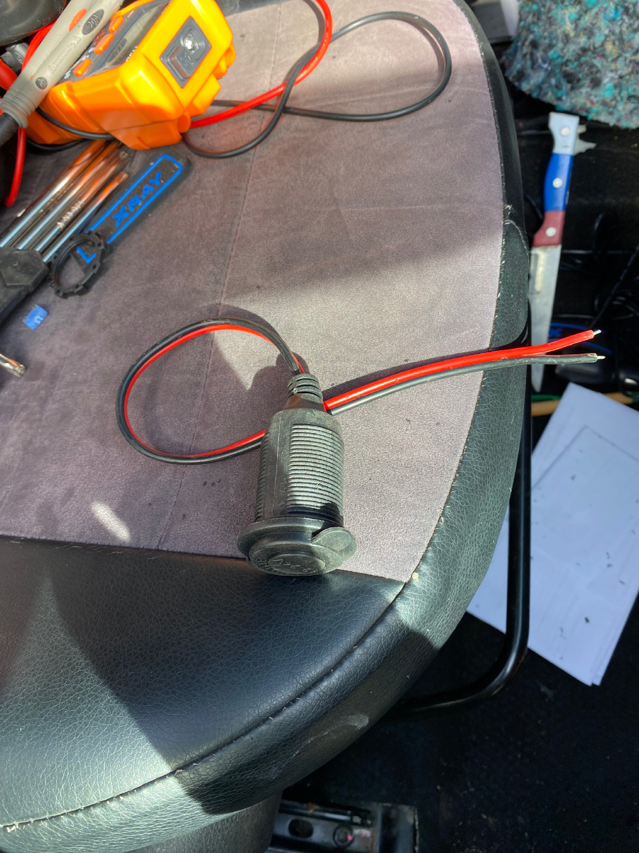 Такой у него вид. 