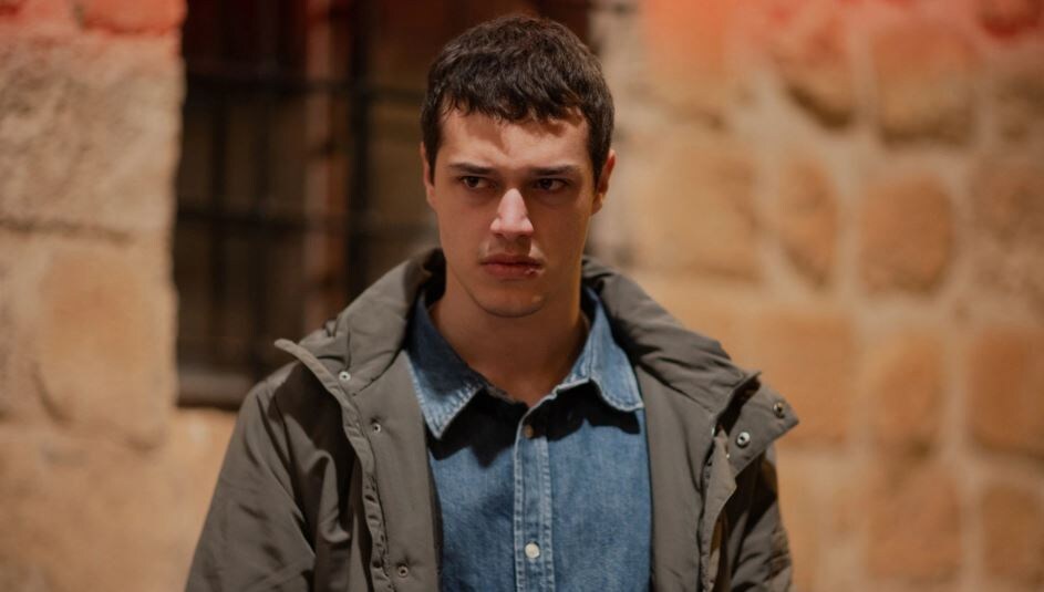 Кадр из сериала "Беззащитные"