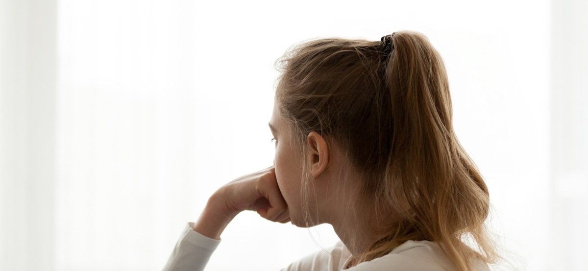 Как видит человек со зрением минус 3? Какие симптомы позволяют диагностировать миопию? Какие современные методы коррекции существуют?