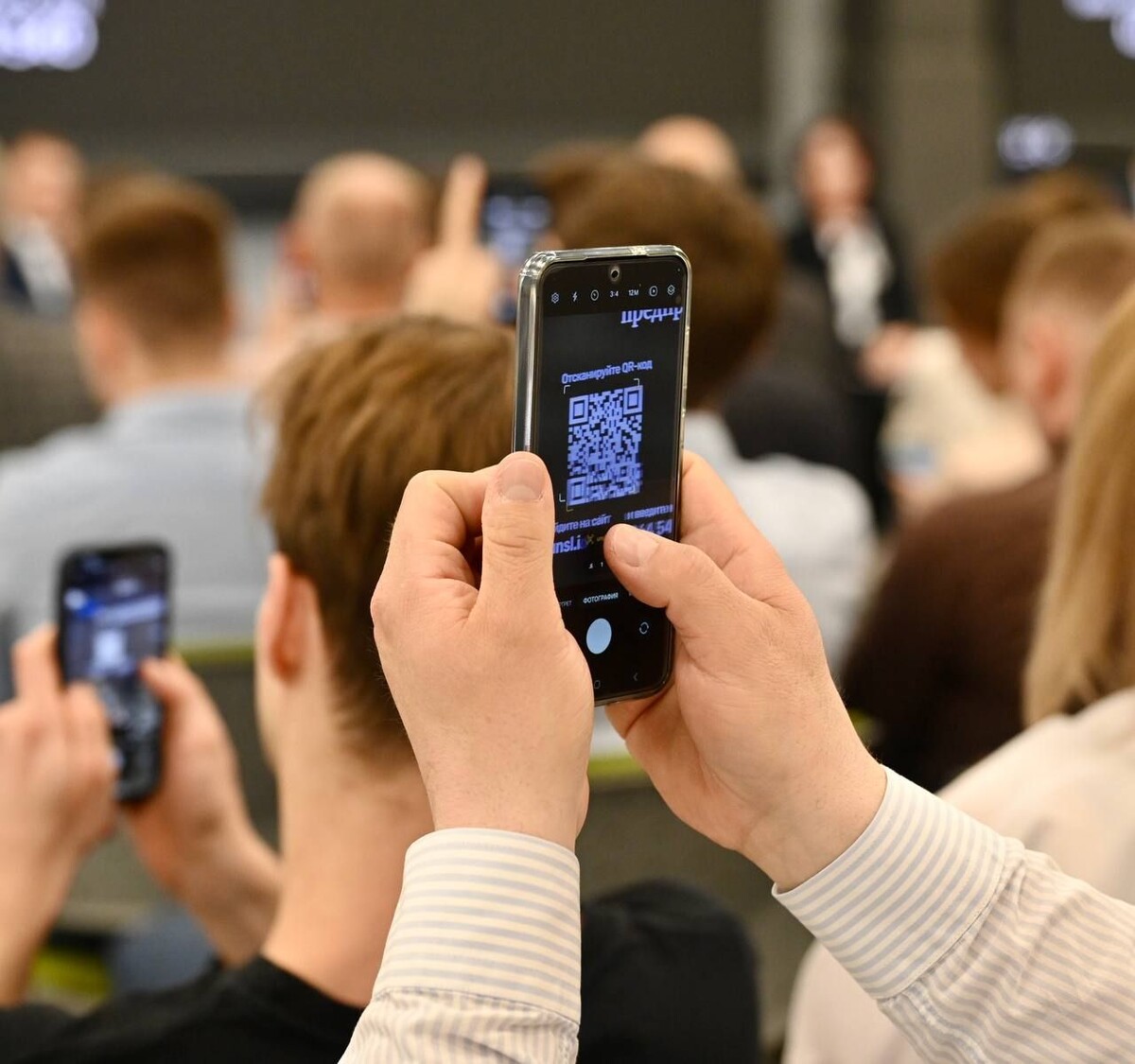 Листайте вправо, чтобы увидеть больше изображений