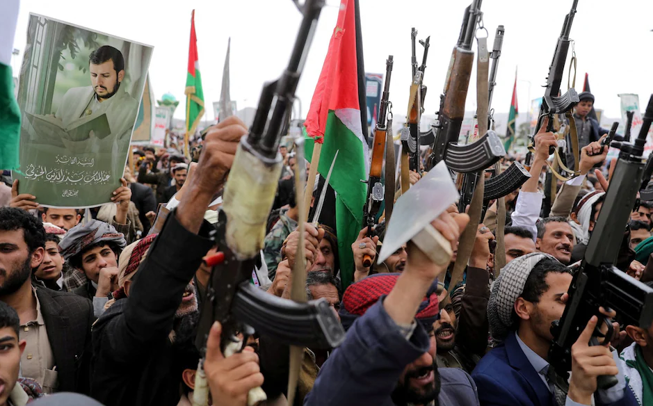 За последние дни США нанесли 400 ударов по хуситам. Это немало, но гораздо меньше, чем в прошлых попытках. Почему сейчас западные эксперты утверждают, что хуситы обречены?