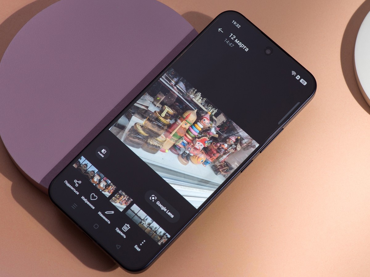    Обзор ИИ-функций OPPO Reno13: пытливый ум в среднем сегменте