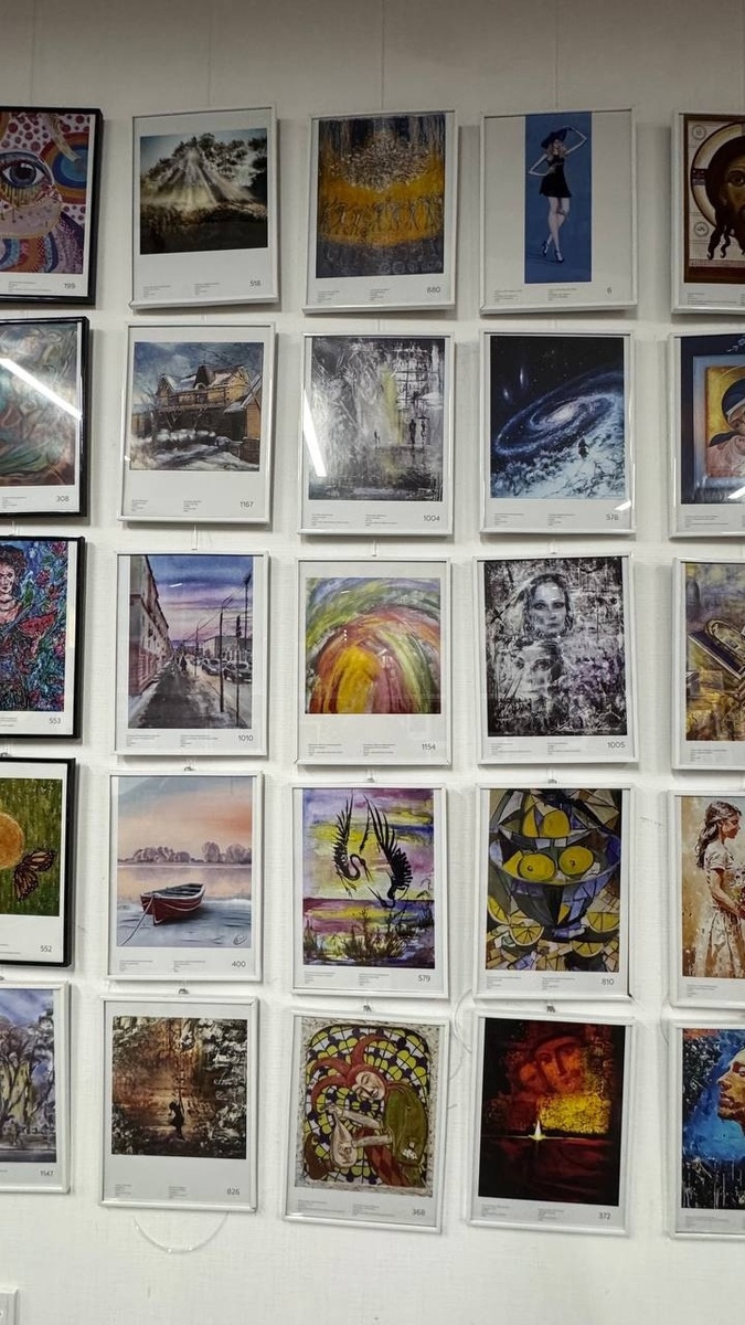 Фотокопия работы - в центре экспозиции