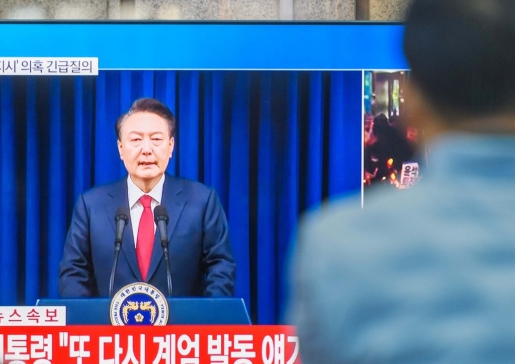 Объявление импичмента проходило в прямом эфире и побило все ТВ рейтинги в Южной Корее