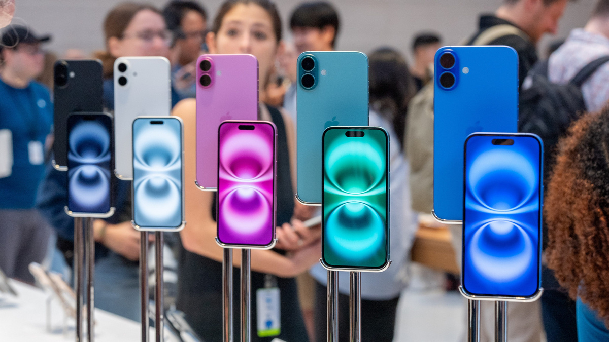 iPhone 16 colors: see all five color choices 
