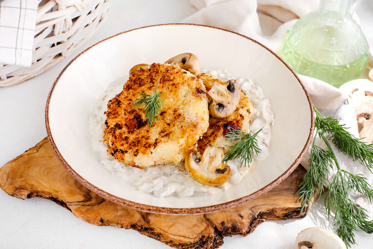 Картофельные зразы «Грибное лукошко» с грибами и вялеными томатами