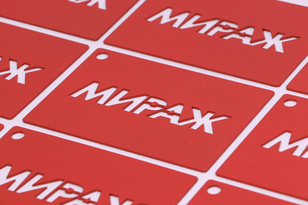 Таблички из черной стали: резка, порошковая покраска