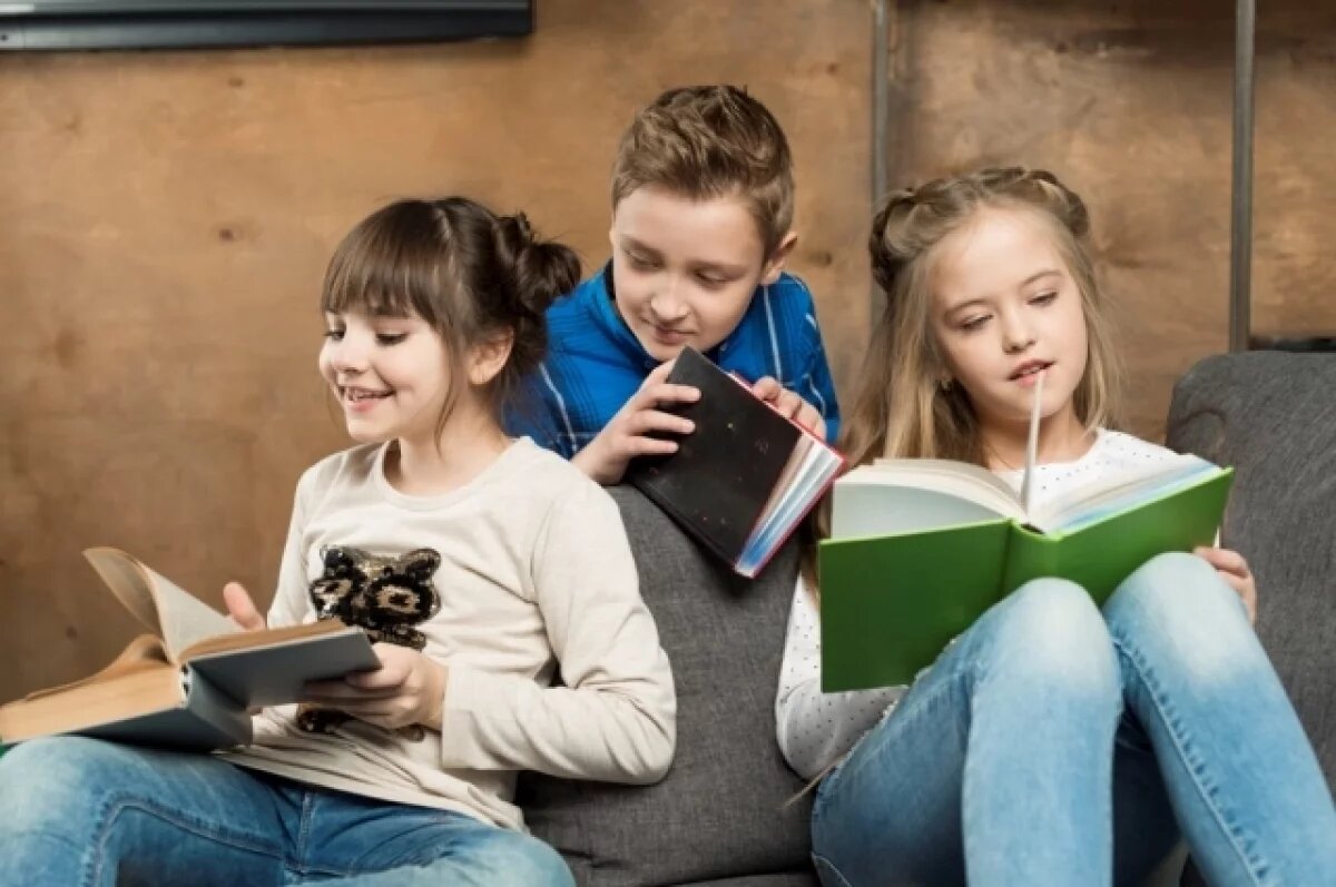    Родителям нужно интересоваться и обсуждать с ребёнком прочитанное, чтобы понимать, какое у него представление об этом мире.