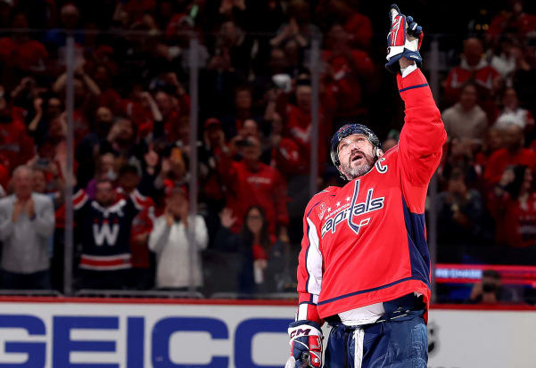 Александру Овечкину остается один гол до звания лучшего снайпера НХЛ всех времен. Фото: НХЛ