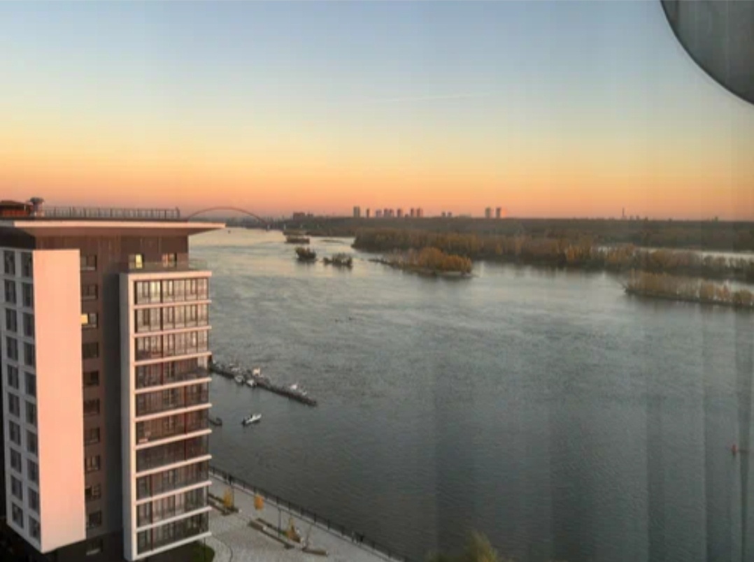 Прекрасный вид из окна