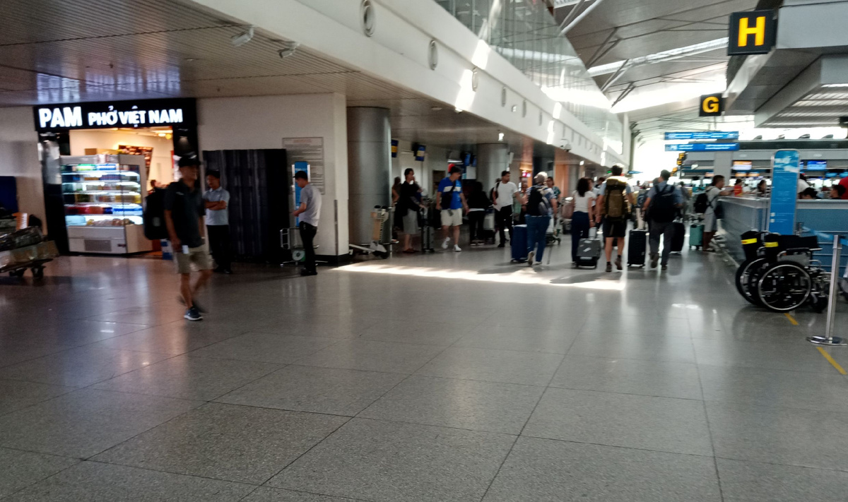 2 фото, листаем